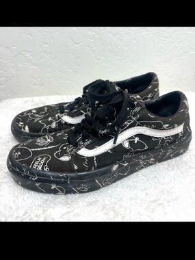 Vans Old Skool x Peanuts Snoopy Sneakers Black and White Size 9 women’s